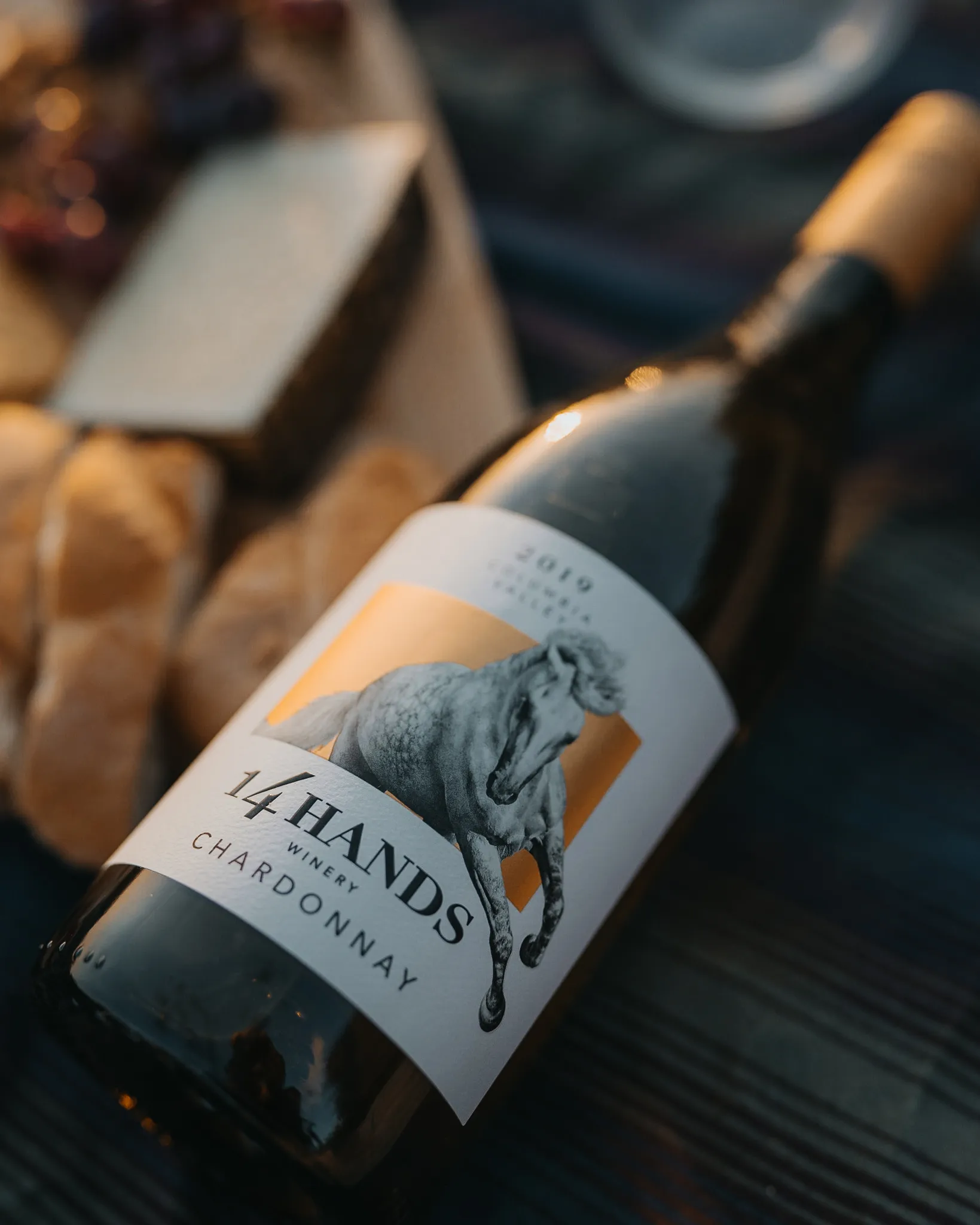 14 Hands Wine, photo 4